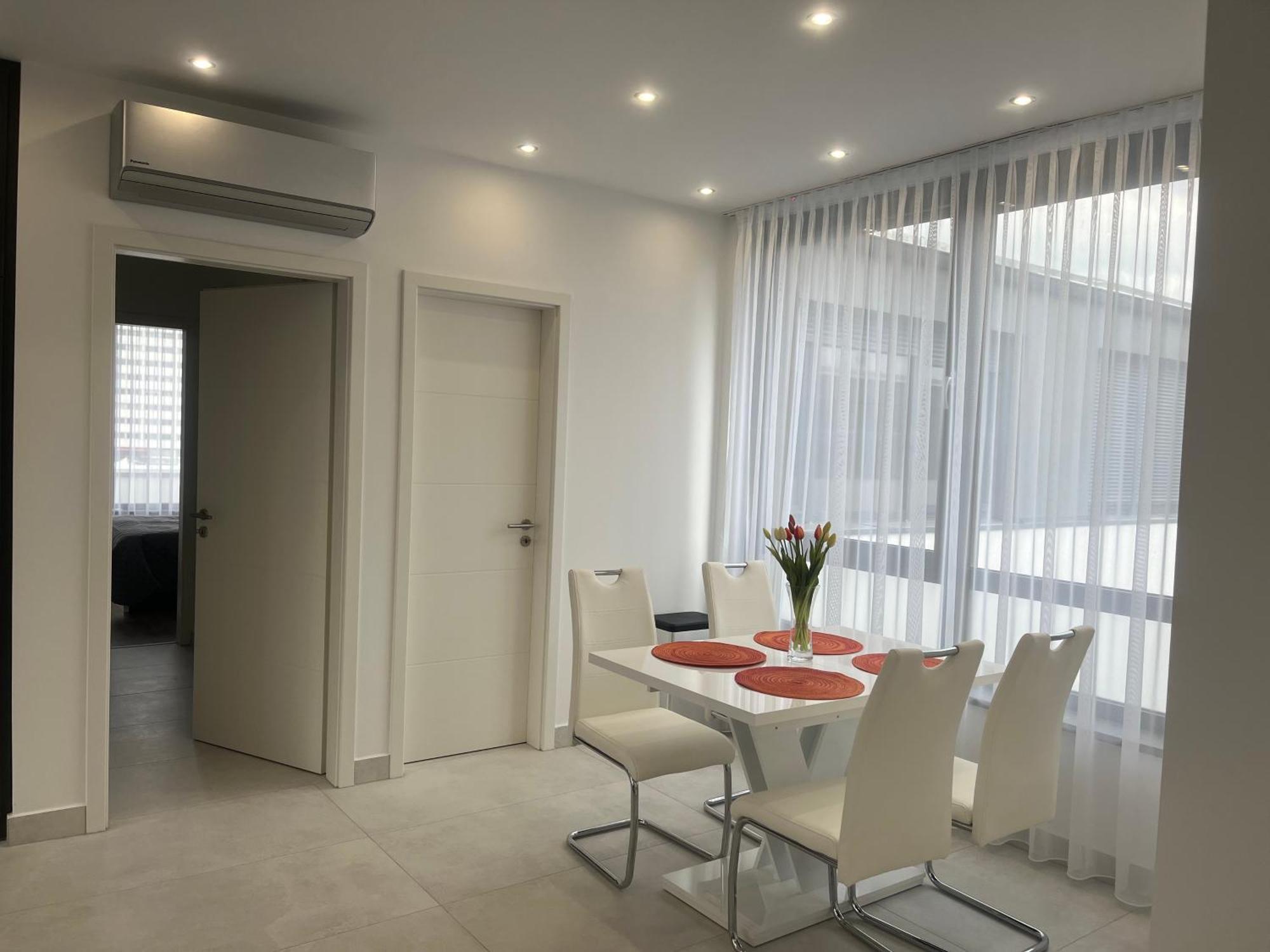 Exkluziv Panoramas Lakas Pecs Appartement Buitenkant foto