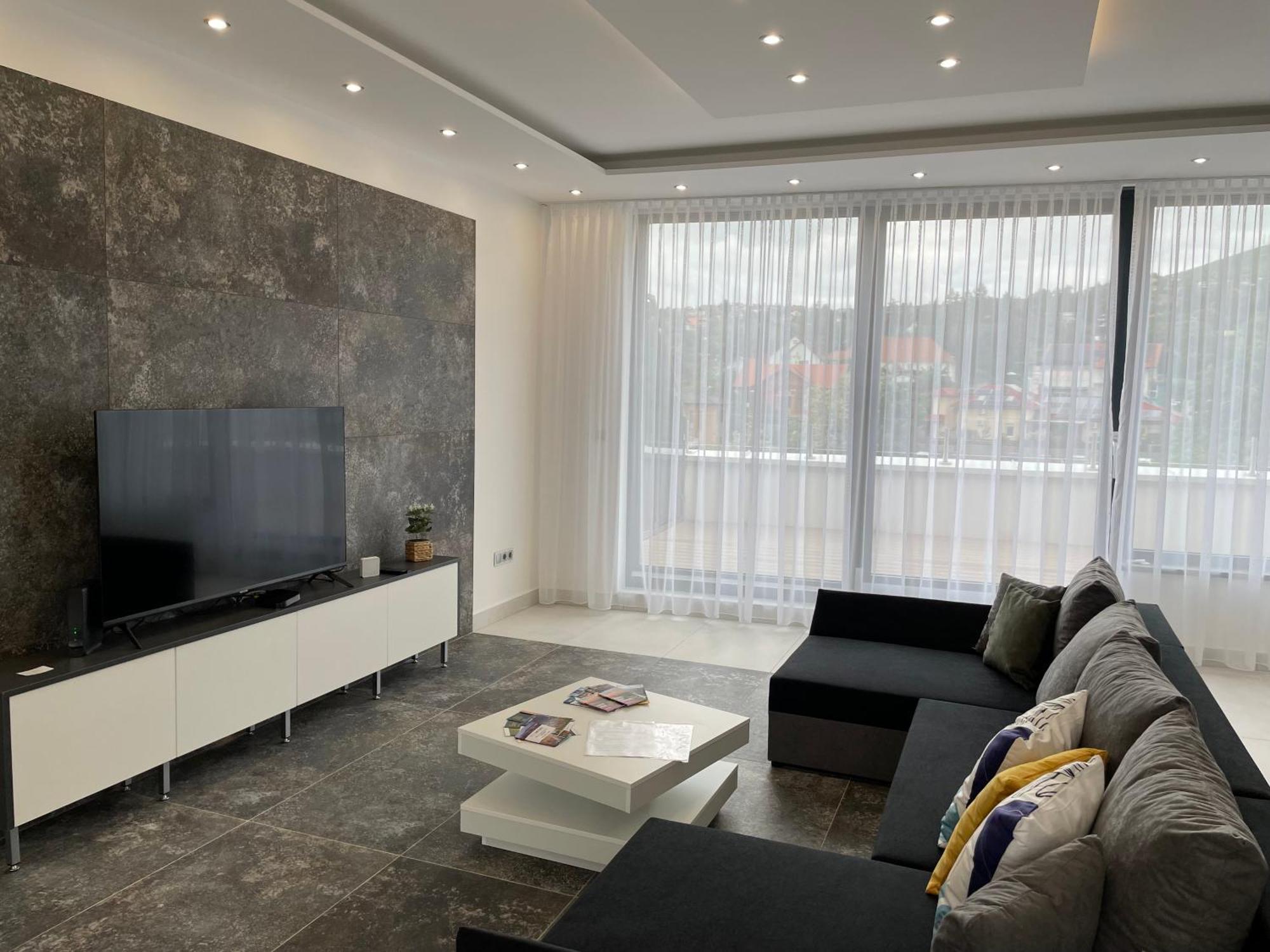 Exkluziv Panoramas Lakas Pecs Appartement Buitenkant foto